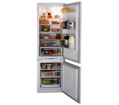 Hotpoint Ultima HM31AAECO3 Integrated Fridge Freezer